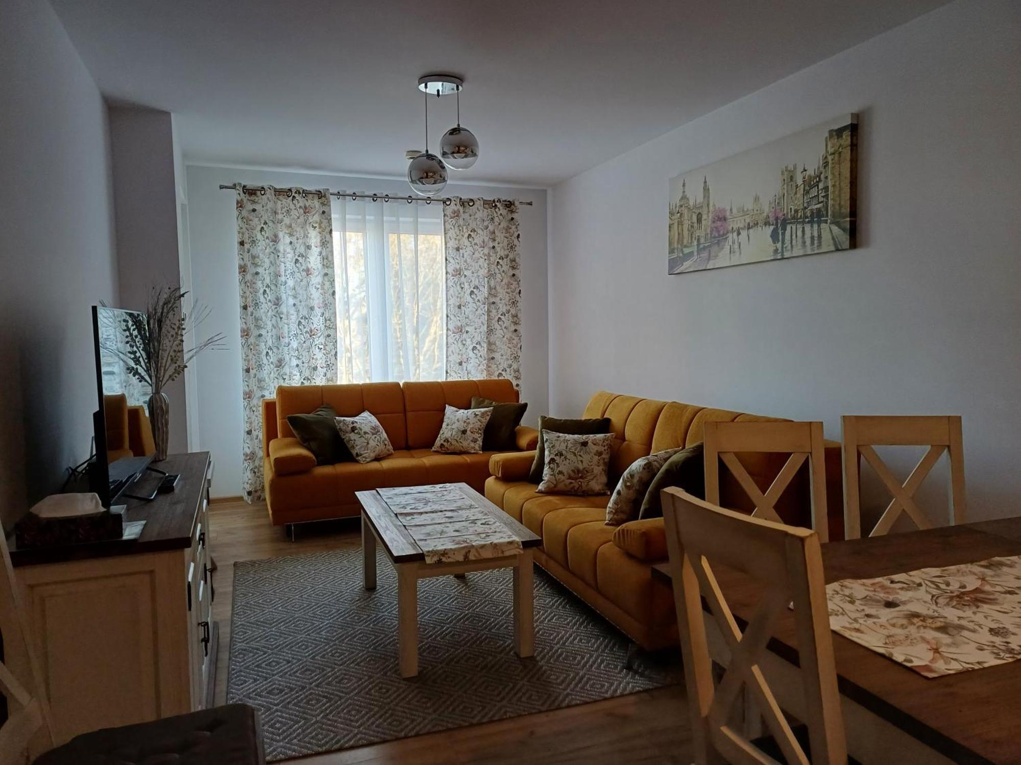 Spring & Summer Apartments Polanki Park كولوبرزيغ المظهر الخارجي الصورة