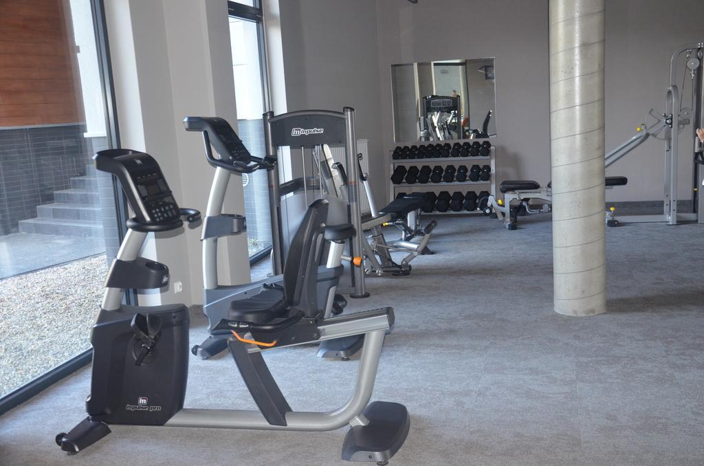 Spring & Summer Apartments Polanki Park كولوبرزيغ المظهر الخارجي الصورة