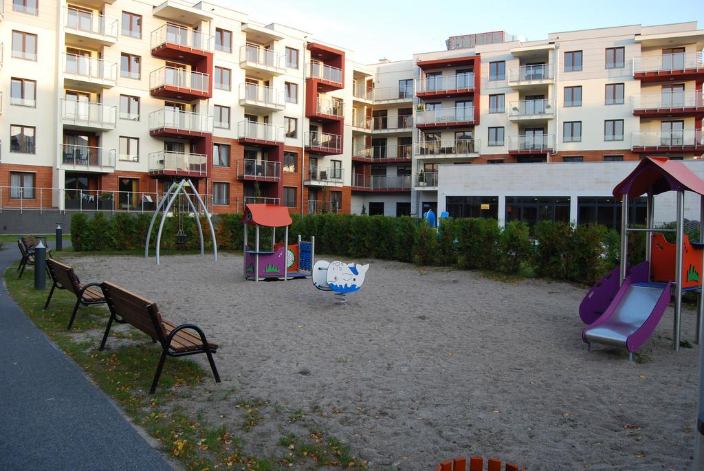 Spring & Summer Apartments Polanki Park كولوبرزيغ المظهر الخارجي الصورة