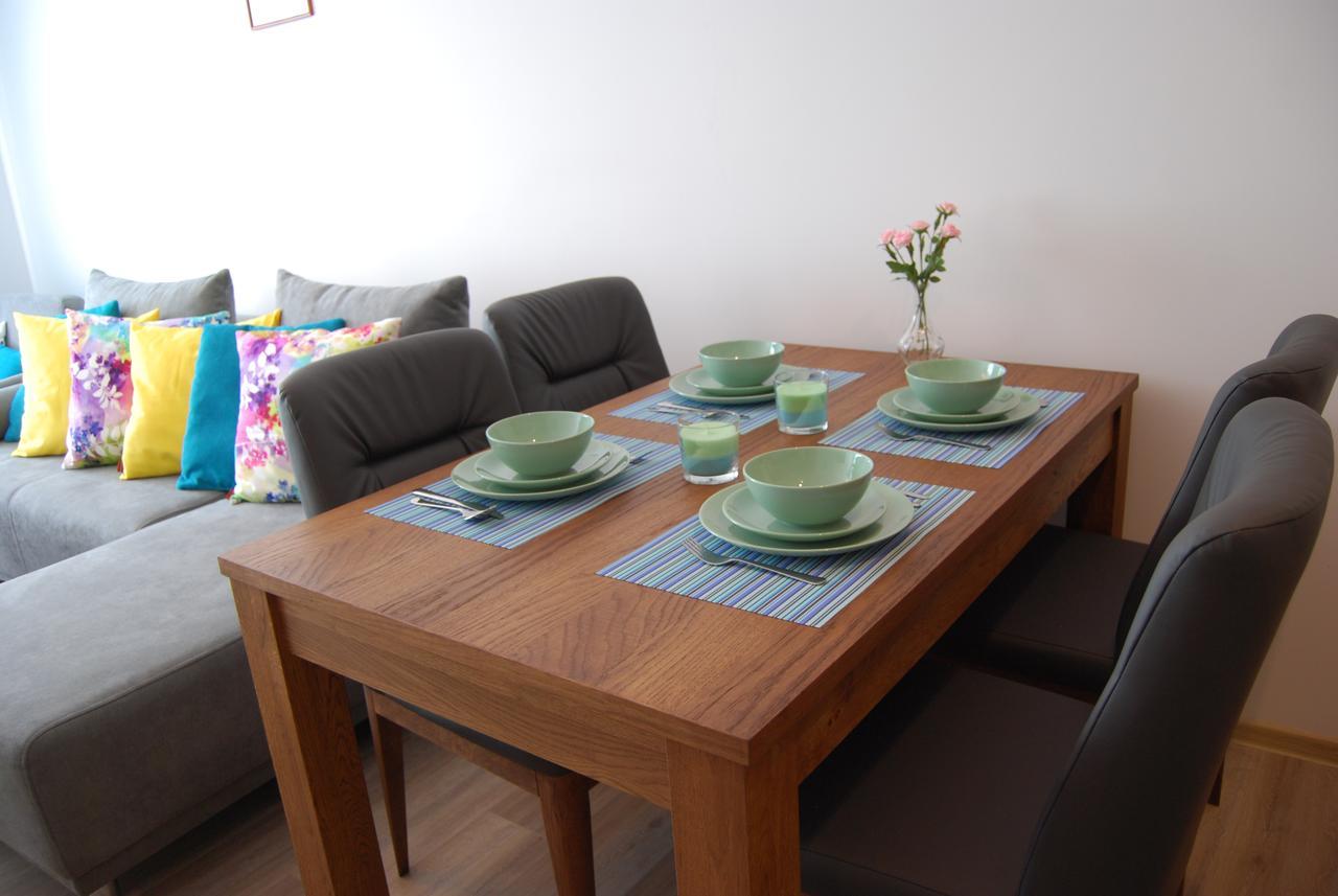 Spring & Summer Apartments Polanki Park كولوبرزيغ المظهر الخارجي الصورة